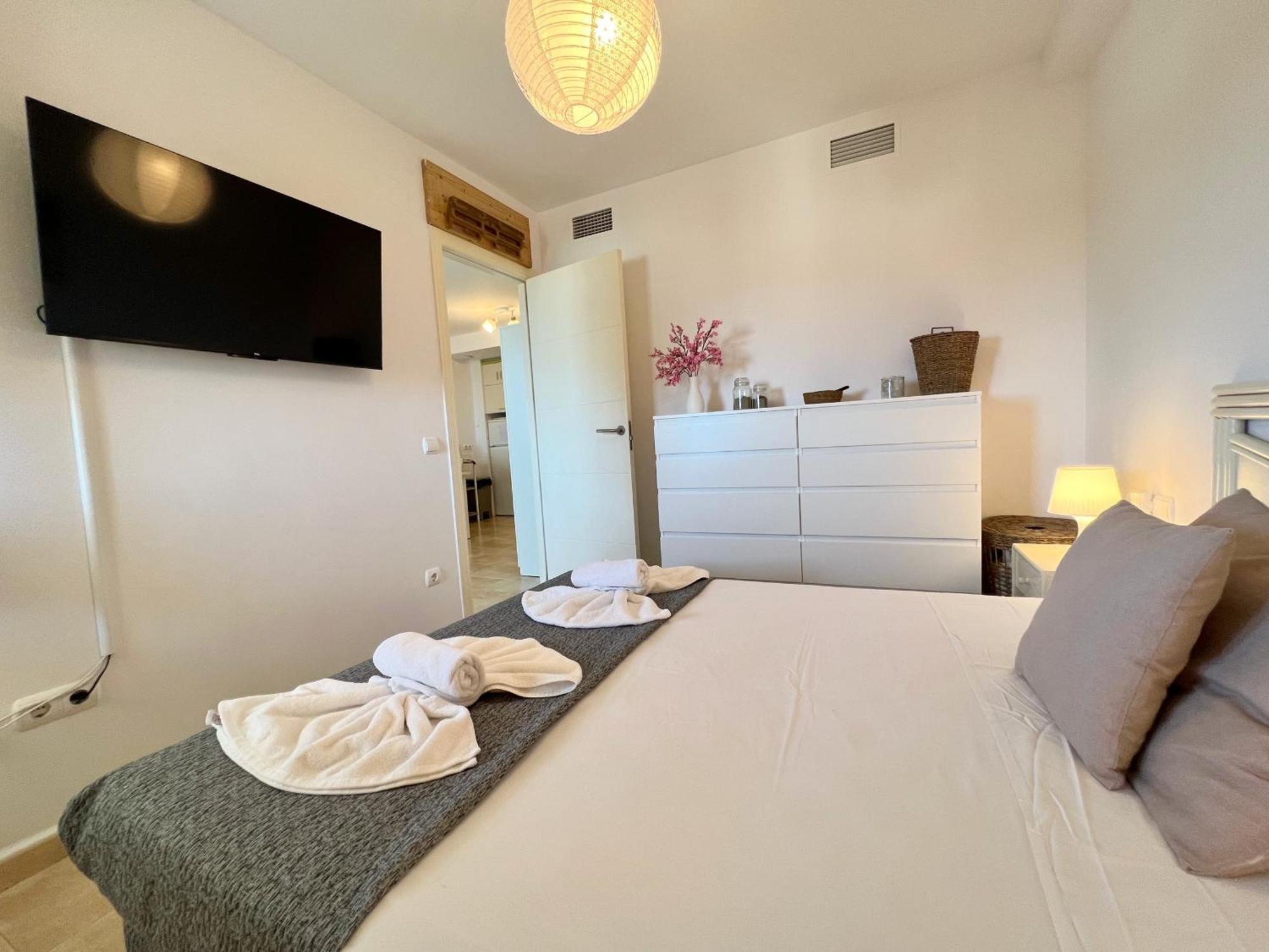 Apartamento Esmeralda Suites 卡尔佩 外观 照片