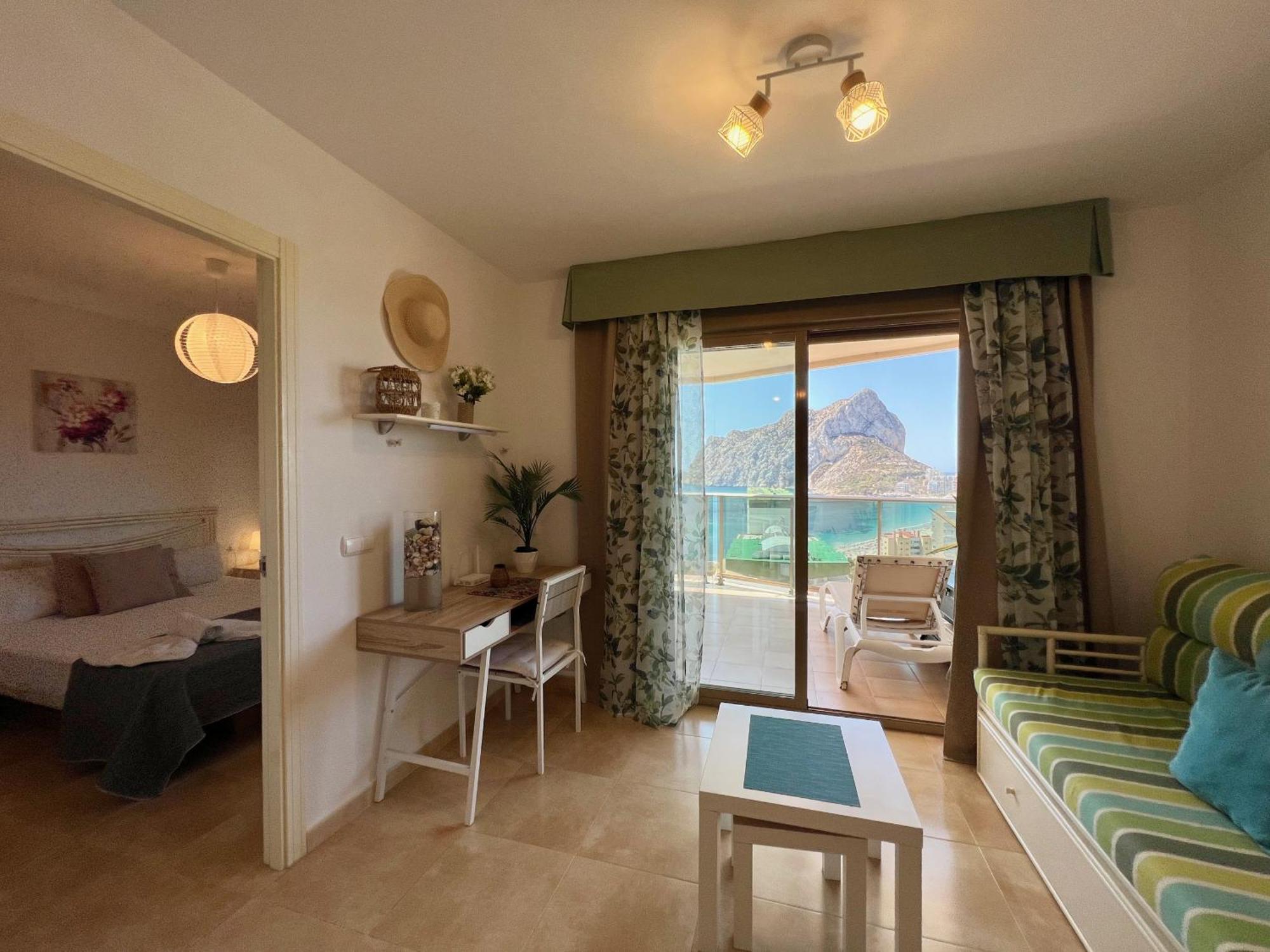 Apartamento Esmeralda Suites 卡尔佩 外观 照片