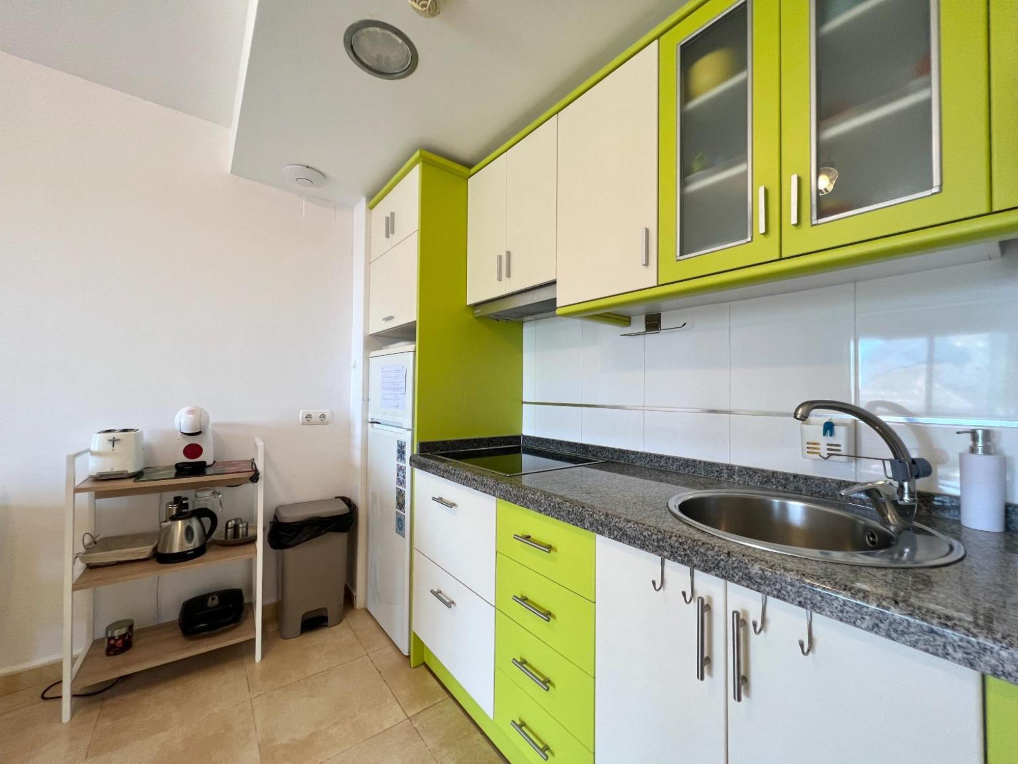 Apartamento Esmeralda Suites 卡尔佩 外观 照片