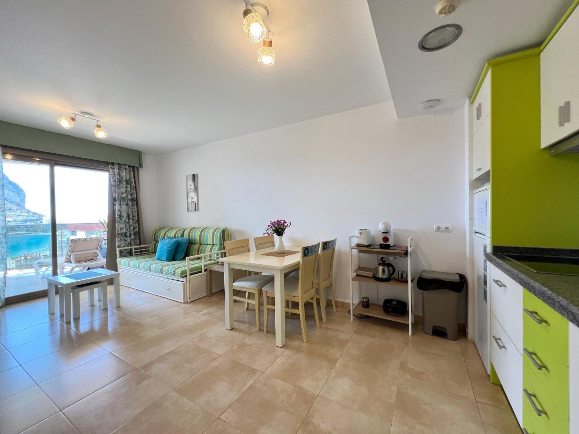 Apartamento Esmeralda Suites 卡尔佩 外观 照片